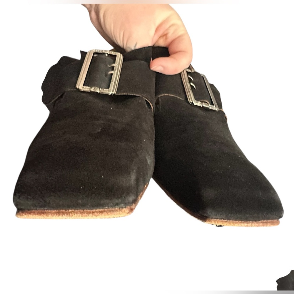 John Fluevog Black Suede Bishop Buckled Heels sz 10.5 EUC whimsigoth loafers - Picture 12 of 16